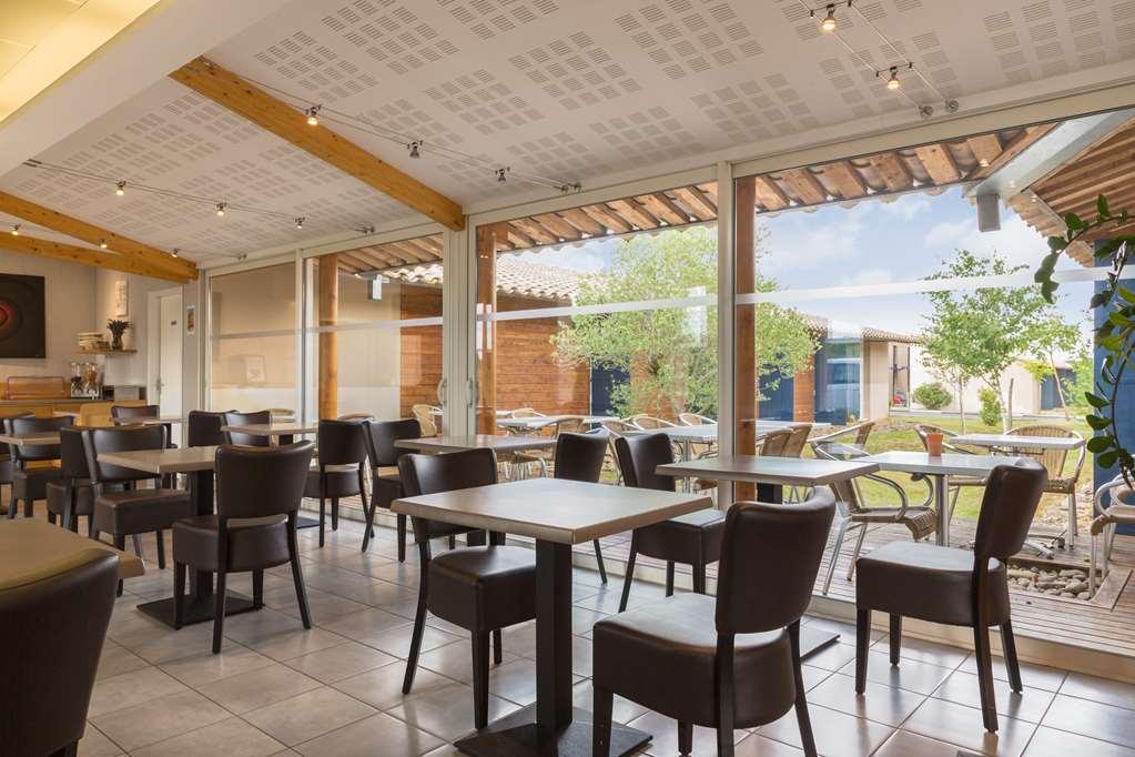 The Originals City, Hotel Albizia, סרלה-לה קנדה שירותים תמונה