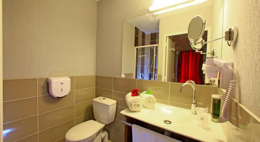 The Originals City, Hotel Albizia, סרלה-לה קנדה מראה חיצוני תמונה