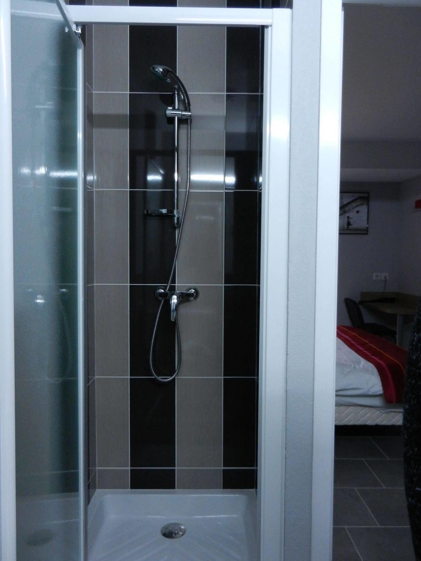 The Originals City, Hotel Albizia, סרלה-לה קנדה מראה חיצוני תמונה