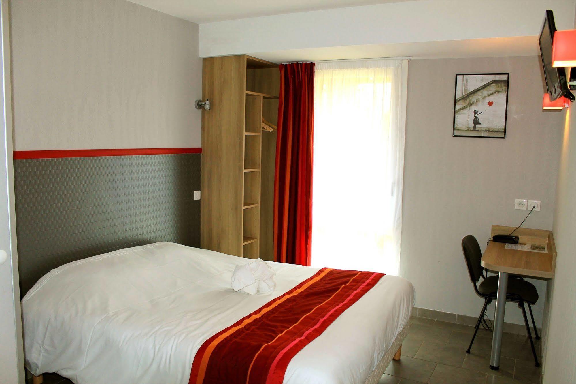 The Originals City, Hotel Albizia, סרלה-לה קנדה מראה חיצוני תמונה